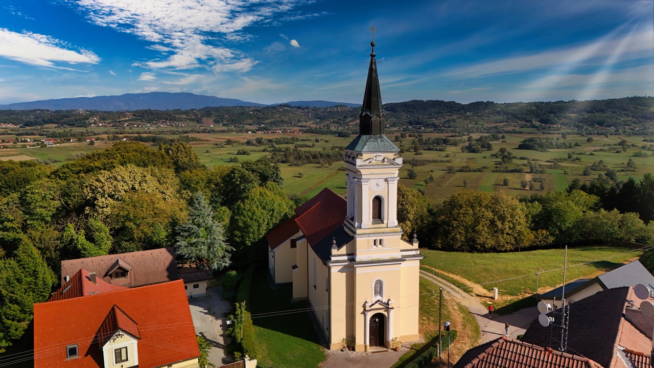 Župnijska cerkev sv. Marije Vnebovzete Kapele